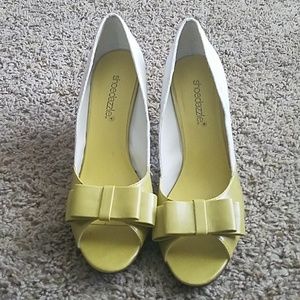 Shoe Dazzle Bow Pump